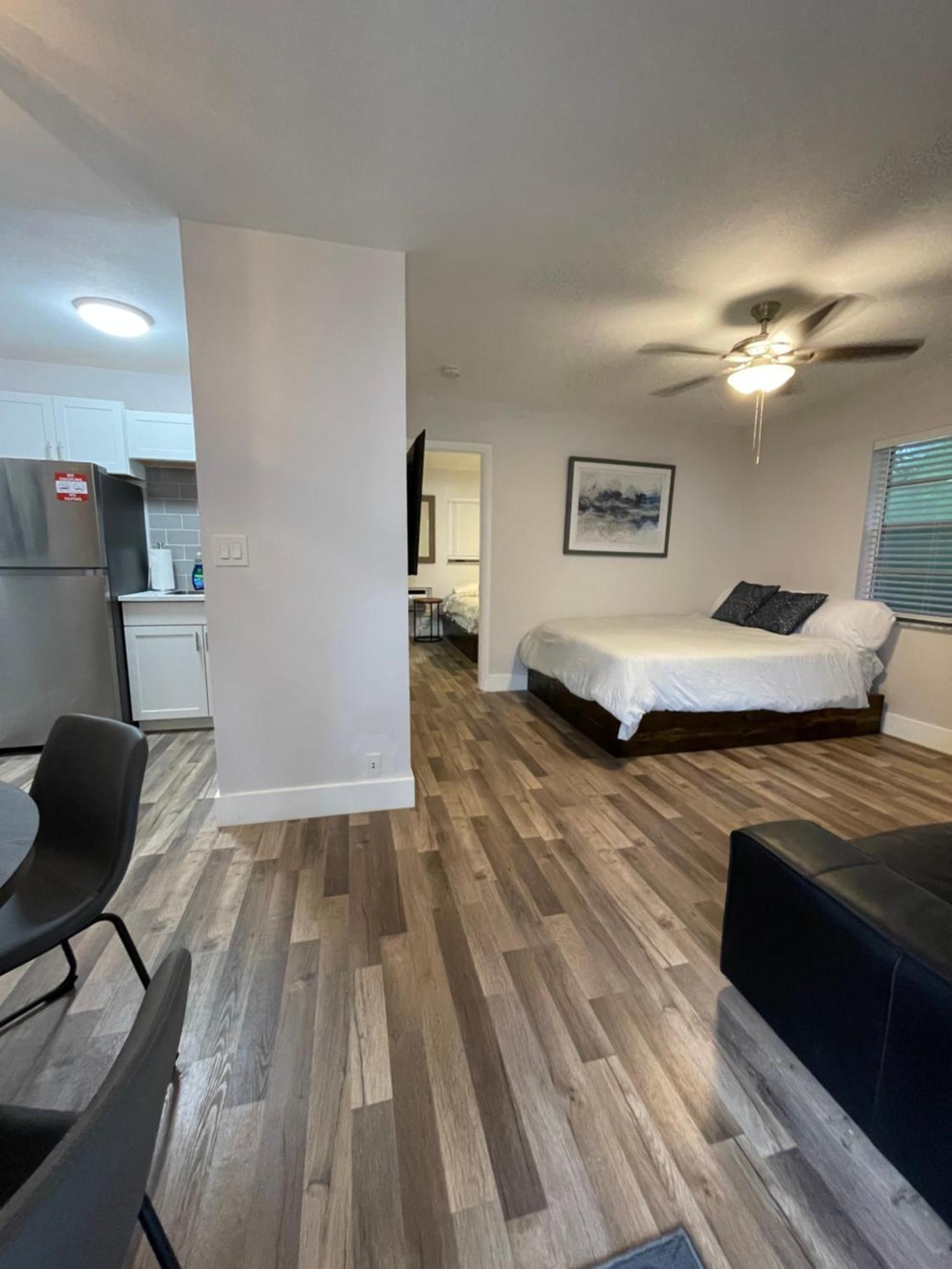 פורט לודרדייל City First Story Apartments & Cottage מראה חיצוני תמונה