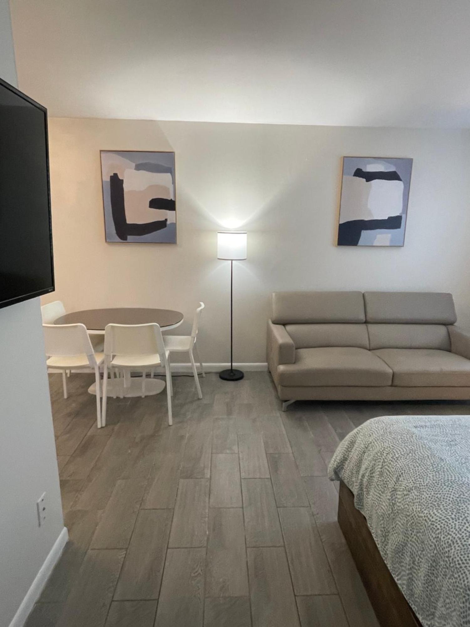 פורט לודרדייל City First Story Apartments & Cottage מראה חיצוני תמונה